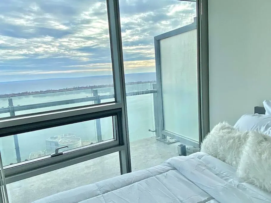 Apartment Cozy 2 Bedroom Free Parking Downtown Toronto 1Min Scotiabank Arena Tff Cn Tower Rogers Centre Union Station
